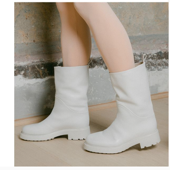 strat blanche  2